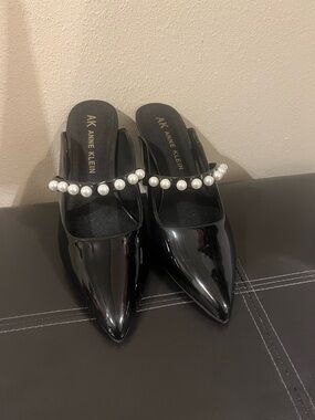 Anne Klein Black Patent Pointed Toe Mules with Pearl Strap